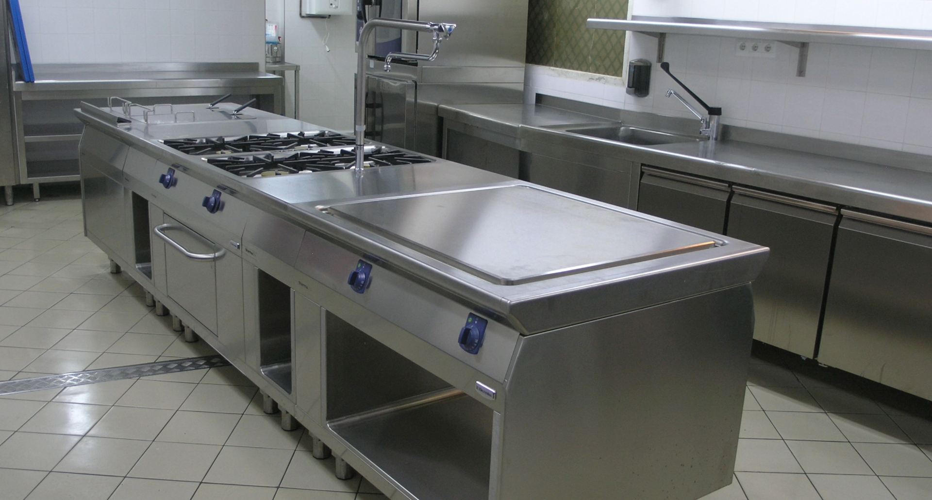 Restaurante 150 comensales